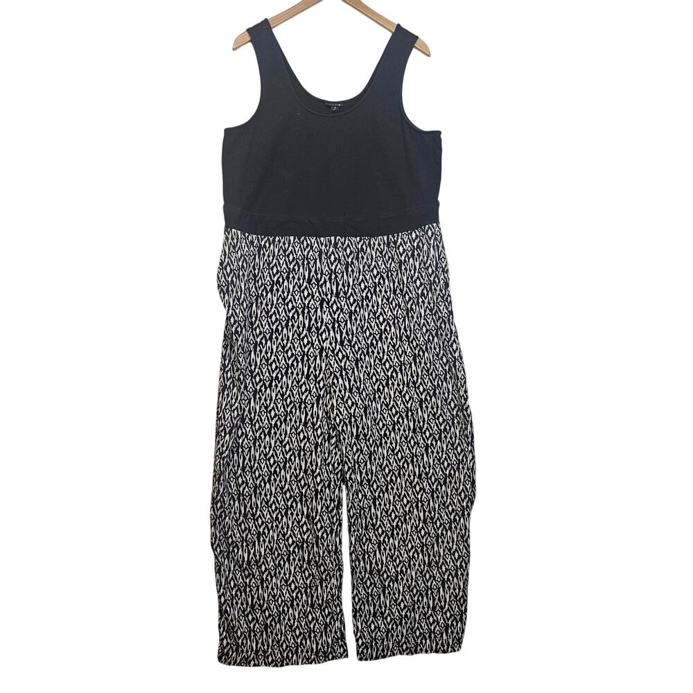 Torrid Size 3X Black White Ikat Print Wide Leg Jumpsuit Stretch Knit Sleeveless